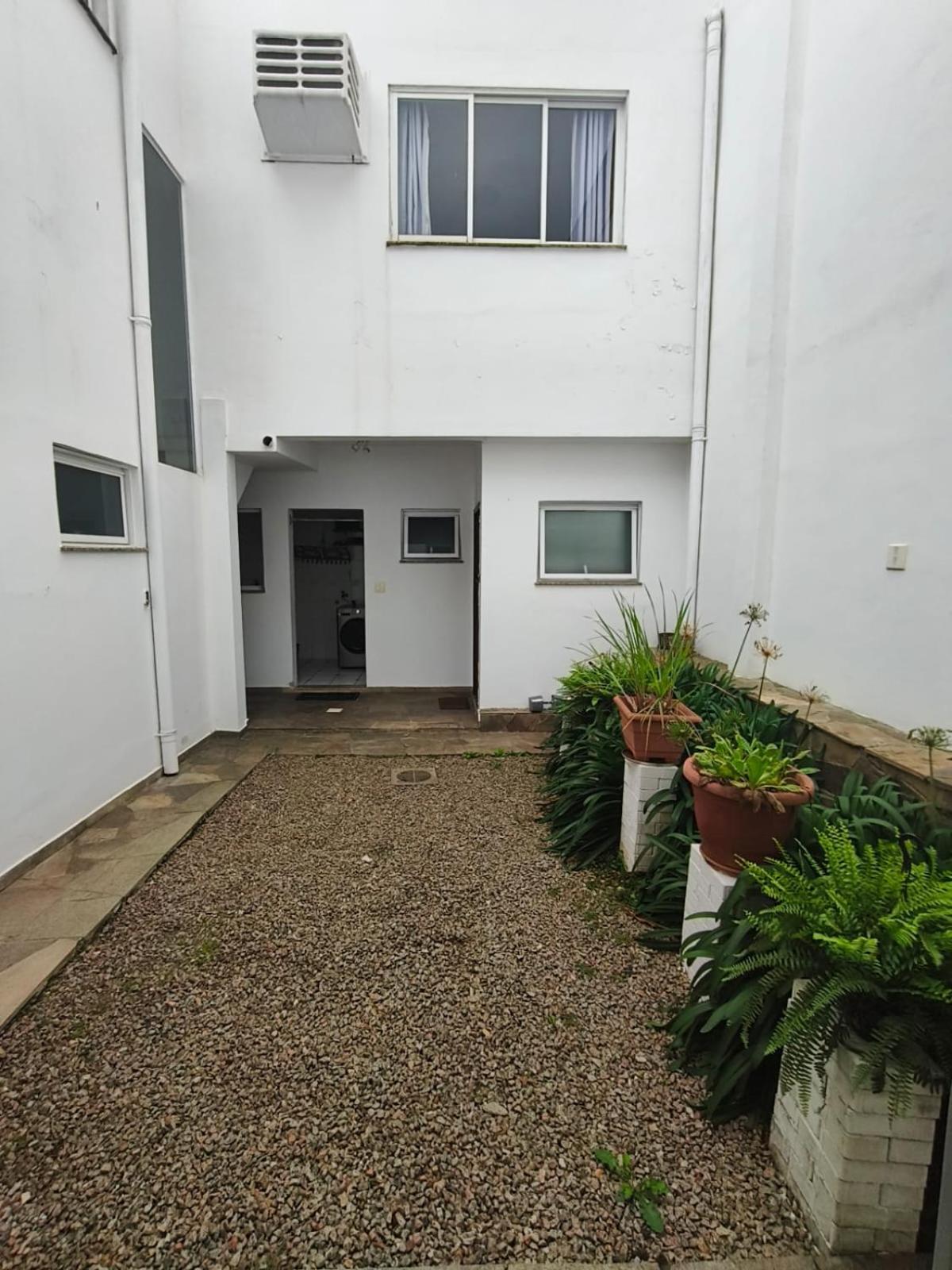 Cwb Quarto em Acomodações Particulares
